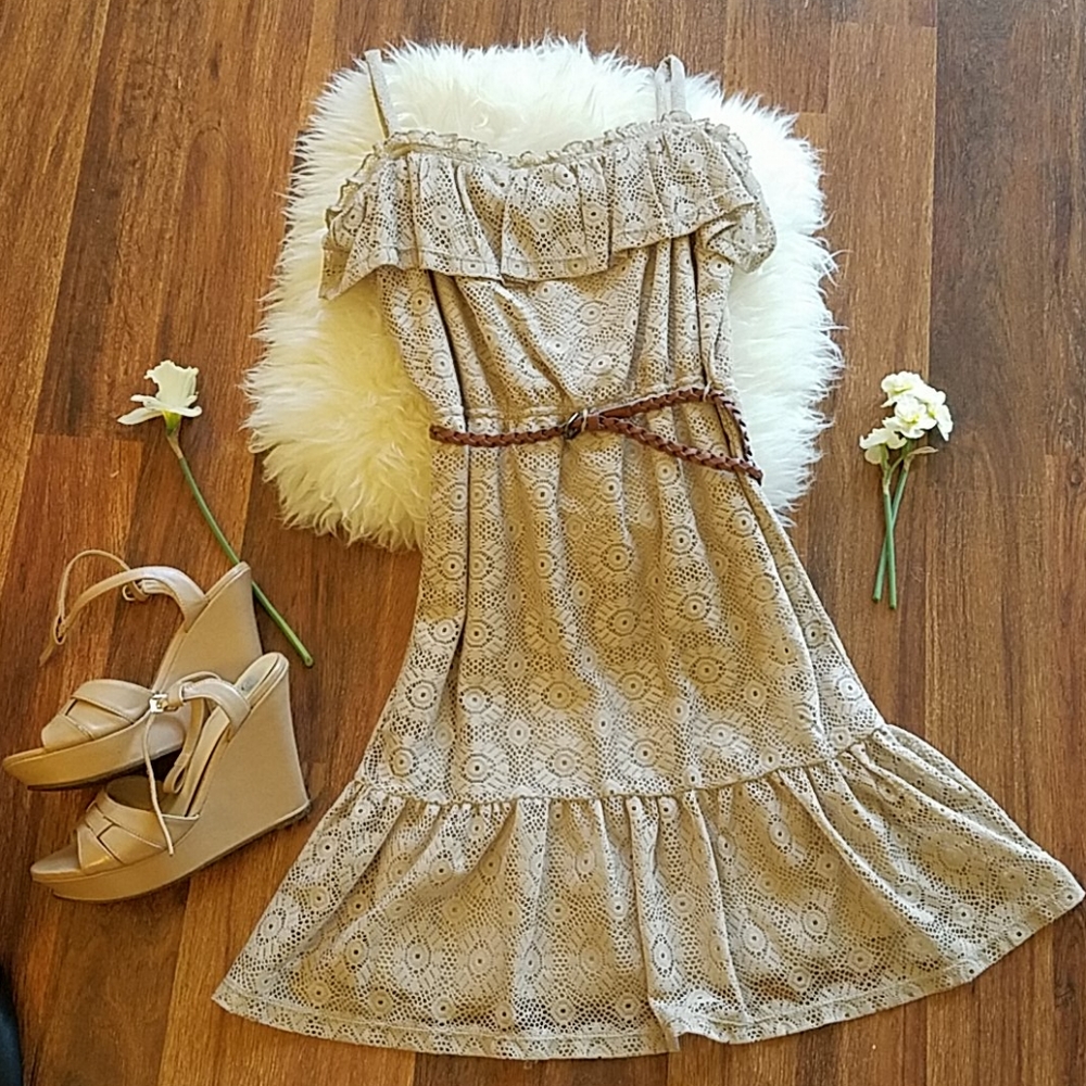 Girls Tan Vintage Style Dress